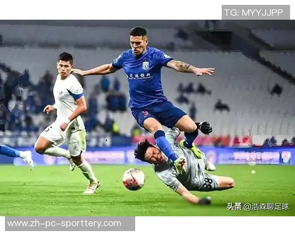 上海绿地申花迎战光荣全力争胜展现球队实力与团结精神